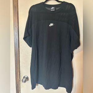 Nike Short Sleeve Long Shirt